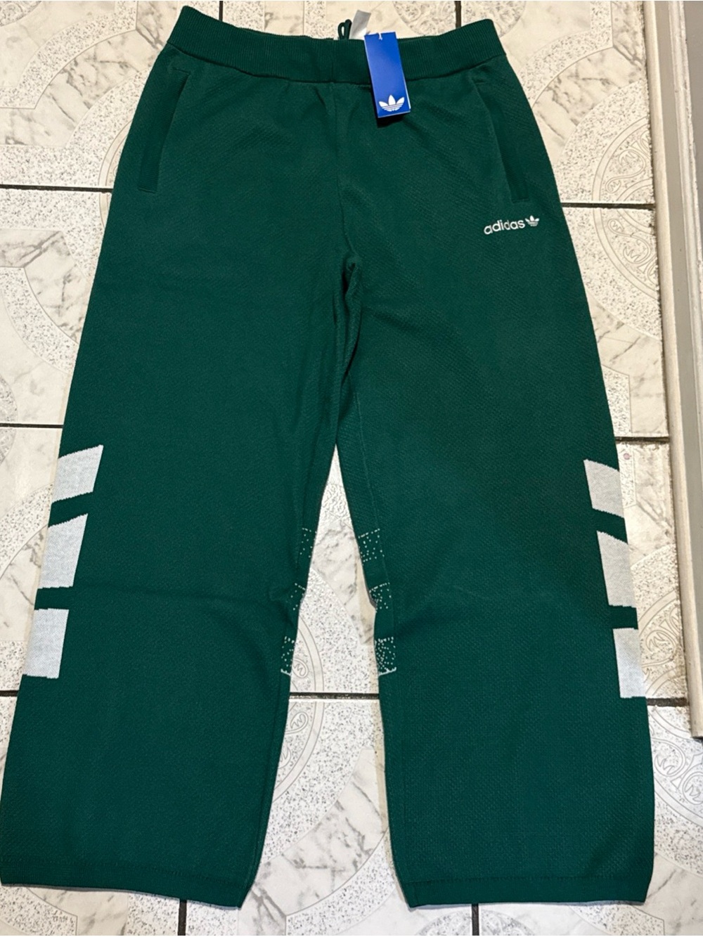 New Adidas Originals Santiago Fashion Knit Pants Green Men’s Size Medium KE4609